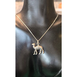 Camel 925 sterling necklace pre-owned